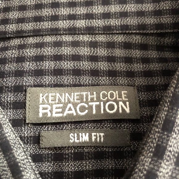Kenneth Cole Button Down - Picture 3 of 4